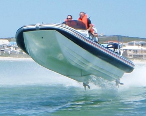 semi rigide, Nantes, nantes, nante, permis, permi, bateau, bateaux, bateau ecole, bateau ecole de la loire, bateaux ecole,bateau ecole nantes, bateau ecole 44, bateau ecole loire atlantique, 